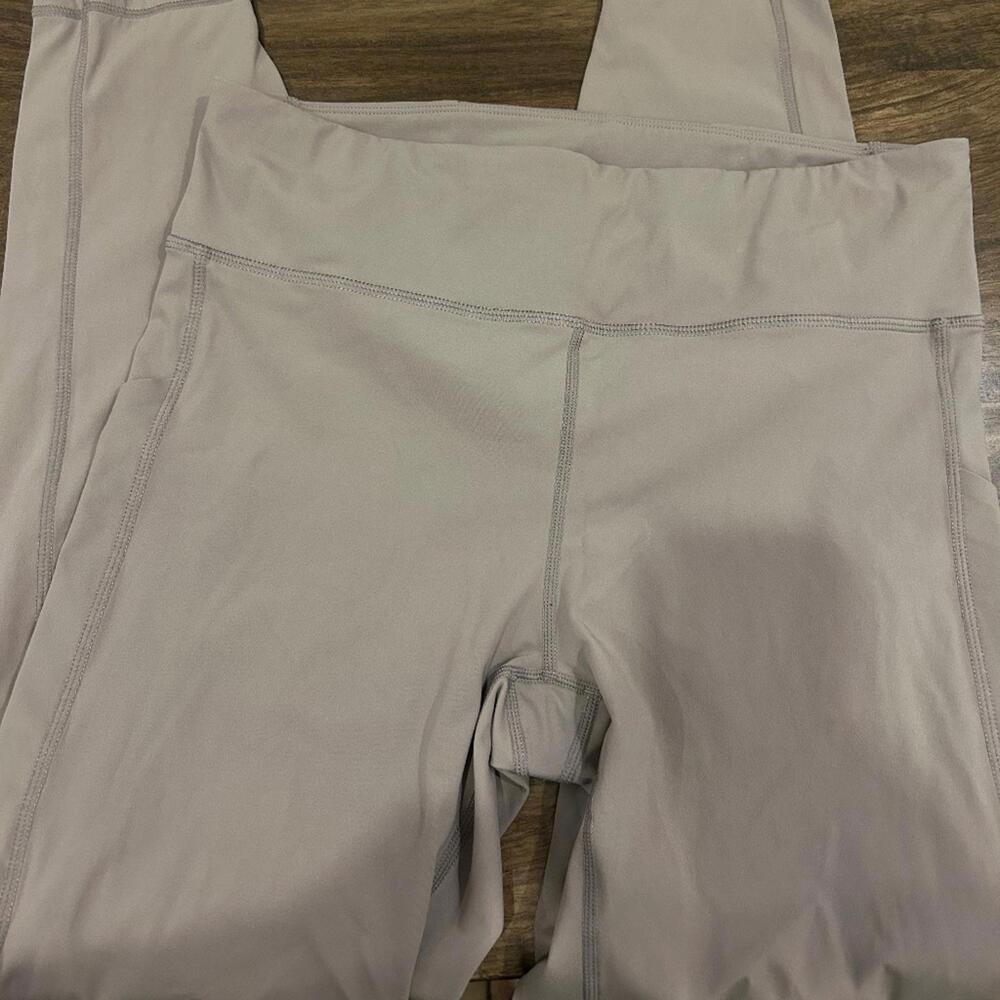 Vuori Leggings size L